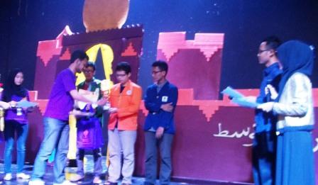 Mahasiswa UAD Raih Prestasi lagi dalam Festival Timur Tengah 2014