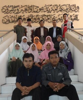 Rektor UAD Sambut 9 Mahasiswa dari Malaysia