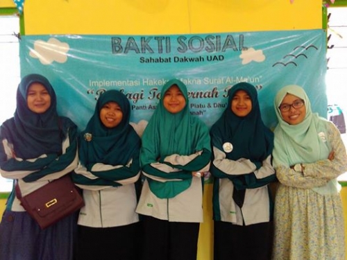 sahabat_dakwah_community_of_uad_carried_out_charity_social_event.jpg