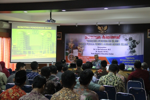 seminar_nasional_magister_pai_pascasarjana_uad_2.jpg